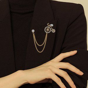 Brooch / Lapel Pin ~ Tricycle ~ Crystals ~ Silver